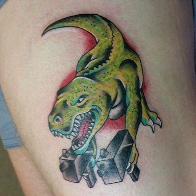 Tattoo artist in St. Louis Mo