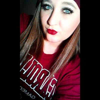 maddienelms's profile picture. 17. 864