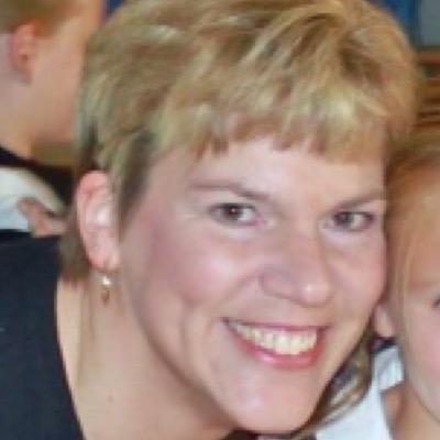 8th Grade ELA teacher, wife, mother, book lover, loves to learn