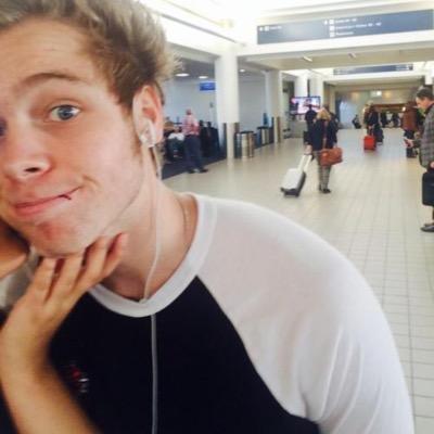 free follow from @ICESICLEIRWIN