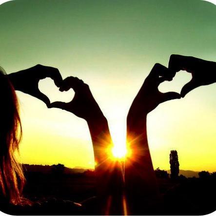 ツYo llevo una doble vida, La mía y la que imagino contigo* By:K_Sツ
♪Enamorada de una persona que cambio mi vida♫ 
#SiguemeYTeSigo ღ#AmoLasReflexionesღ