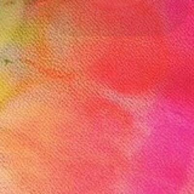 sweetieretweety's profile picture. We love @threewordshort and @eefflorescence so you should too hehehe (: