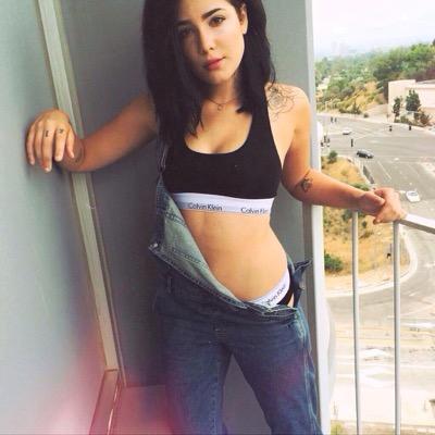 halsey icons you can use with a black header (or the color you prefer) // @bubblegumhaIsey