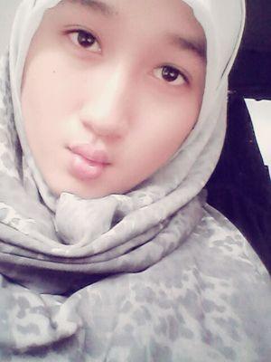 HandayaniaZhar's profile picture. Me, MySelf, and I