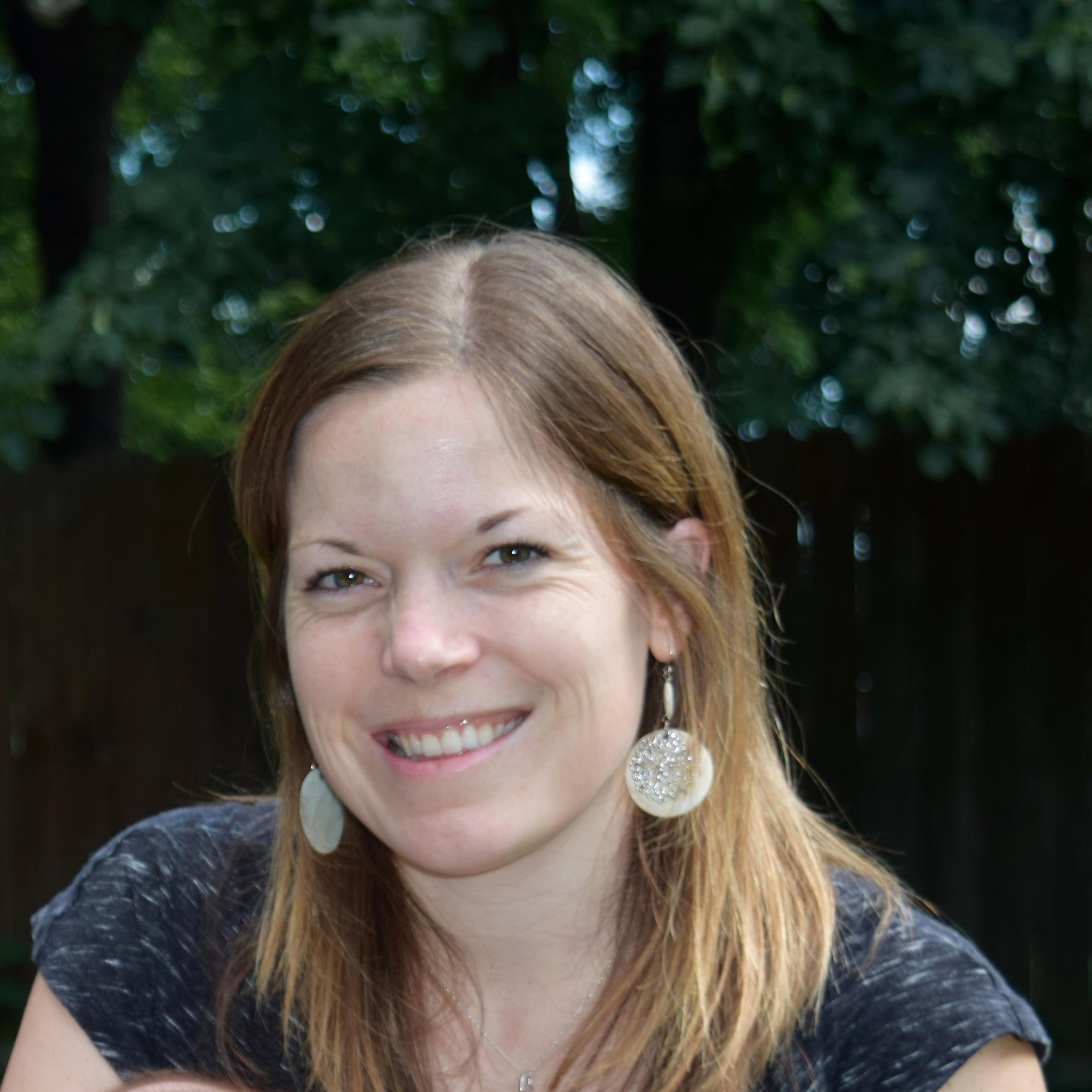 SarahFarster's profile picture. 