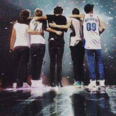1D2NOLA's profile picture. #1DtoNola2peat