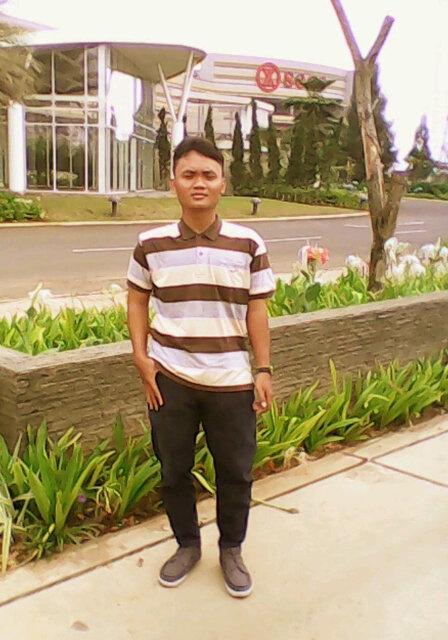 Ingin menikah dengan MyDear Romdonah . Amiiinnn