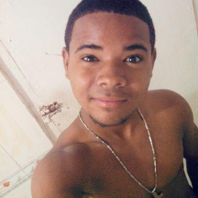 HOLA Twitter Mi Instagram Es FRANYEL201 Mi WhatsApp Es (829)-987-2231 Agregame y Sigueme Doy Back :-D