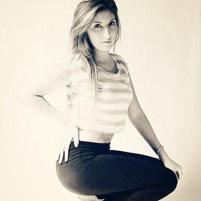 kimheredia1's profile picture. Chilena 24 años. Loca, impredecible e impulsiva. Me la paso entre Chile y Argentina. Amante de los viajes hincha de UCatolica. Mujer libre e independiente