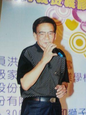 le195003113's profile picture. 喜歡唱歌，跳舞。(469)