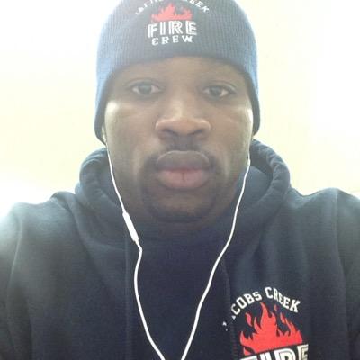My bio is I put God first an everything I do an I'm just grind on the field for football. I'm firefighter an cement masonry. Hit me up if want know more