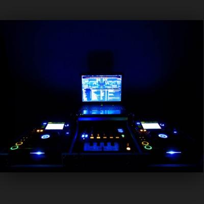 DJ/MC/VDJ
message me for details
weddings
quinceañeras 
corporate events
private events