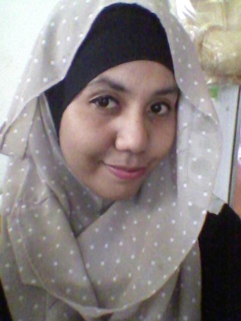 ~Proud be a moeslem
~Pemuja Sang Esa (Only Allah SWT)
~Mother of precious son 'Ghaisan'
~penyuka hujan
~ Wannabe a SUCCESS woman اِنْشَآءَاللّهُ آمِيّنْ.