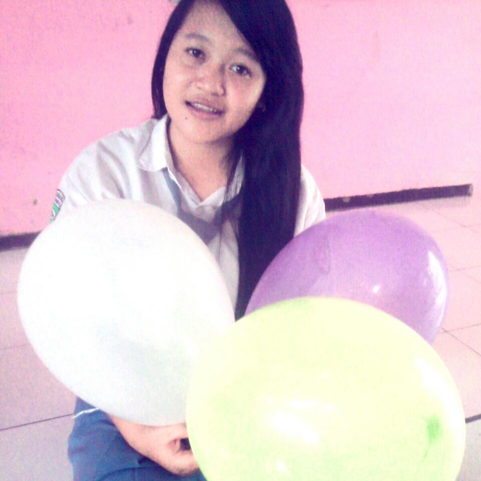 WRH :* {}
  ( SMAN 1 GONDANG )