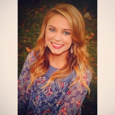 chloewade2's profile picture. Jeremiah 29:11 | U of A '18 ΠΒΦ