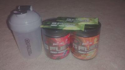 PumpeddUP's profile picture. i like sniping in cod :)
small youtuber/gamer