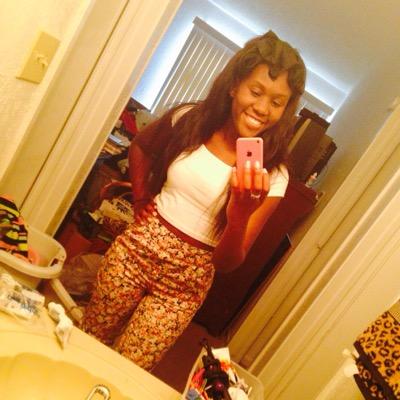 Ayoo_Love15 Profile Picture