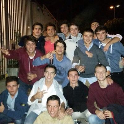 Se de pocos que son eternos, los justos y necesarios