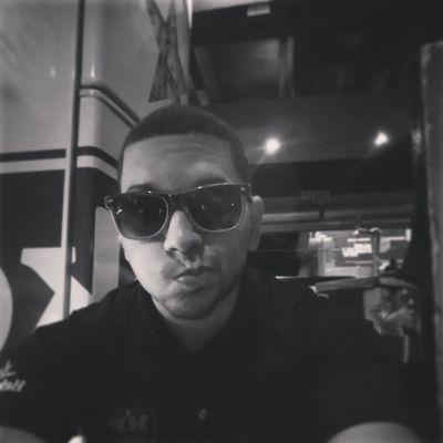 ImMcAwesome's profile picture. Fangbanger!Gamer!..Music junkie,alcohol nightlife lover...