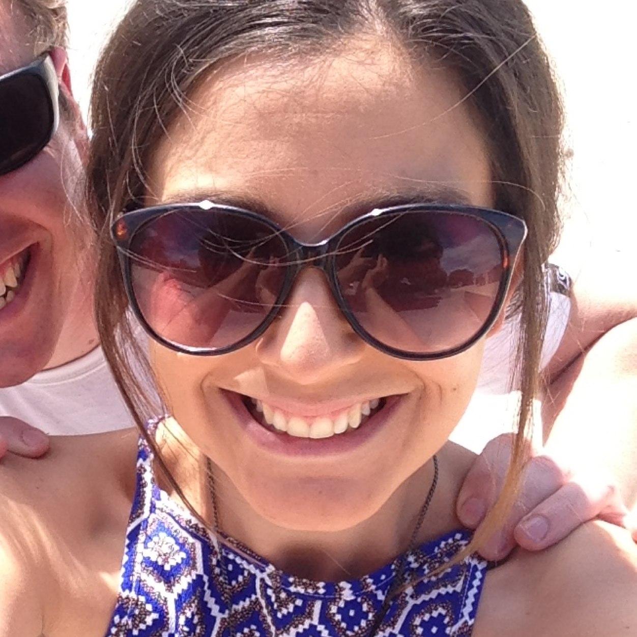 Esse_Deves10's profile picture. TV Journalist turned Year 5 school teacher. Positive thinker. The purpose of our lives is to be happy - D Lama