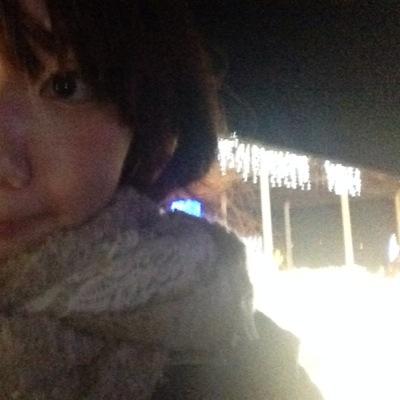 看護師18年目、パート勤務🏥 5歳娘＋3歳息子＋1歳娘に振り回される日々。無言フォローごめんなさい🙏 将棋に最近ハマってます。実はeighter💚3歳息子は難聴と発語障害あり、補聴器使用中。保育園と聾学校幼稚部に通ってます。