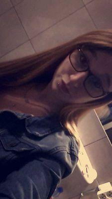 _melissabaert's profile picture. • Dream and succeed •