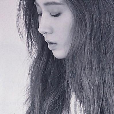 oopsyuri89's profile picture. si sexy yang katanya sih paling item di esenesde.