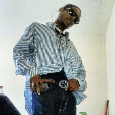 Dc born Maryland raised now residing in East Atlanta zone 6.  32 funny love family and always try to see the good side of things.