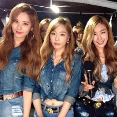 16-11-14 | Dance cover group of Girls' Generation sub-unit TaeTiSeo.