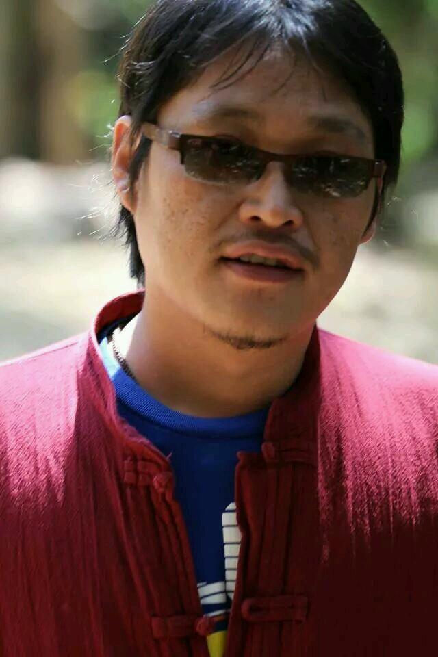 Benjapol8899's profile picture. 