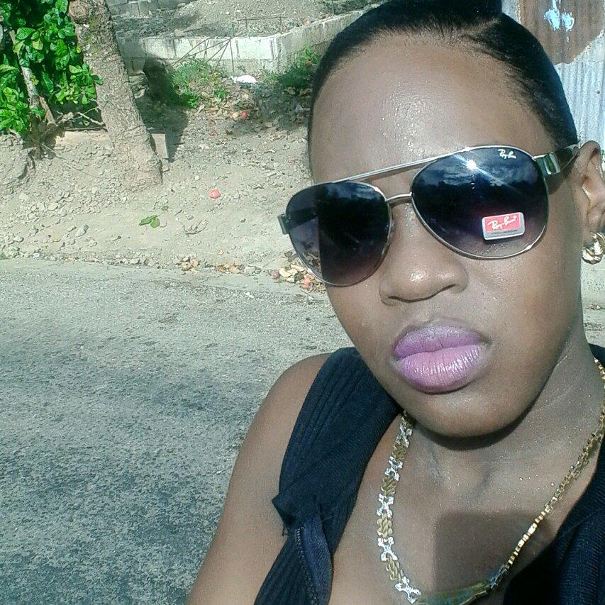 Gazagirlwar14's profile picture. Living life without regrets