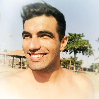 24 yo - Airplane Pilot