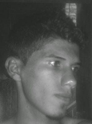 eba4b5ad99ae47e's profile picture. 