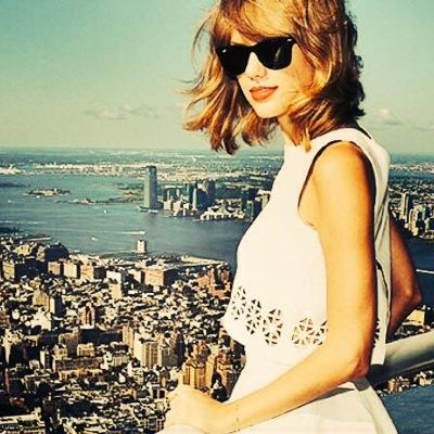 I am 21 and living life learning the hard way like everyone does I am human i am the australian version of taylor i sing and dance thats all about me