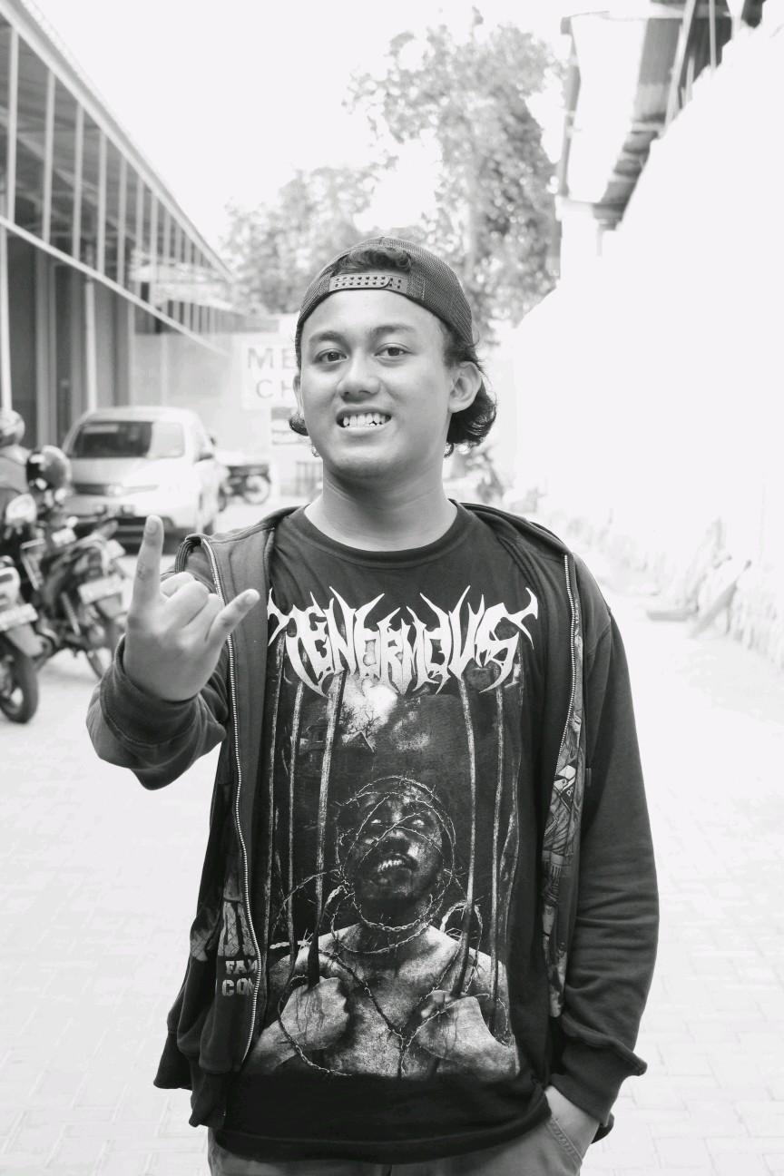 Lead Guitar @enormousdeath || PBSI UST ||