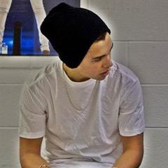 I ain't a player, I just crush alot.