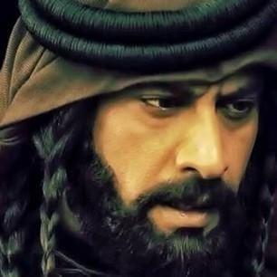 وصصرنا نححب بالخفآ .. ححب العلن م يدوم ' ' #هلالي♡