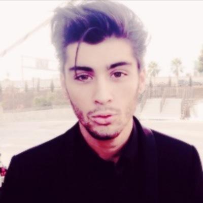 follow @basicaIIymalik