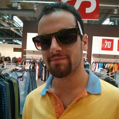 genny92c's profile picture. Sono un genio incompreso. Lo sono talmente tanto che a volte non riesco a capirmi nemmeno io...