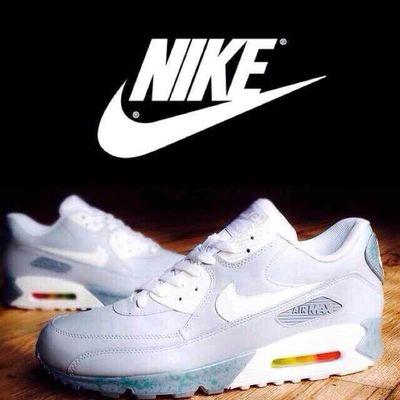 Venta de botines y camisetas online (Thai).Se reparte en todo España
Para mas informacion MD/ Pregunten por el catalogo
