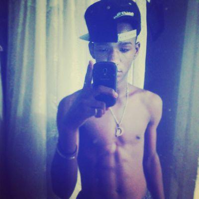 shanirdmsc's profile picture. Nunca sabrás lo fuerte que eres, hasta que ser fuerte sea la única opción que tengas.- Andribel ♡ Angel.