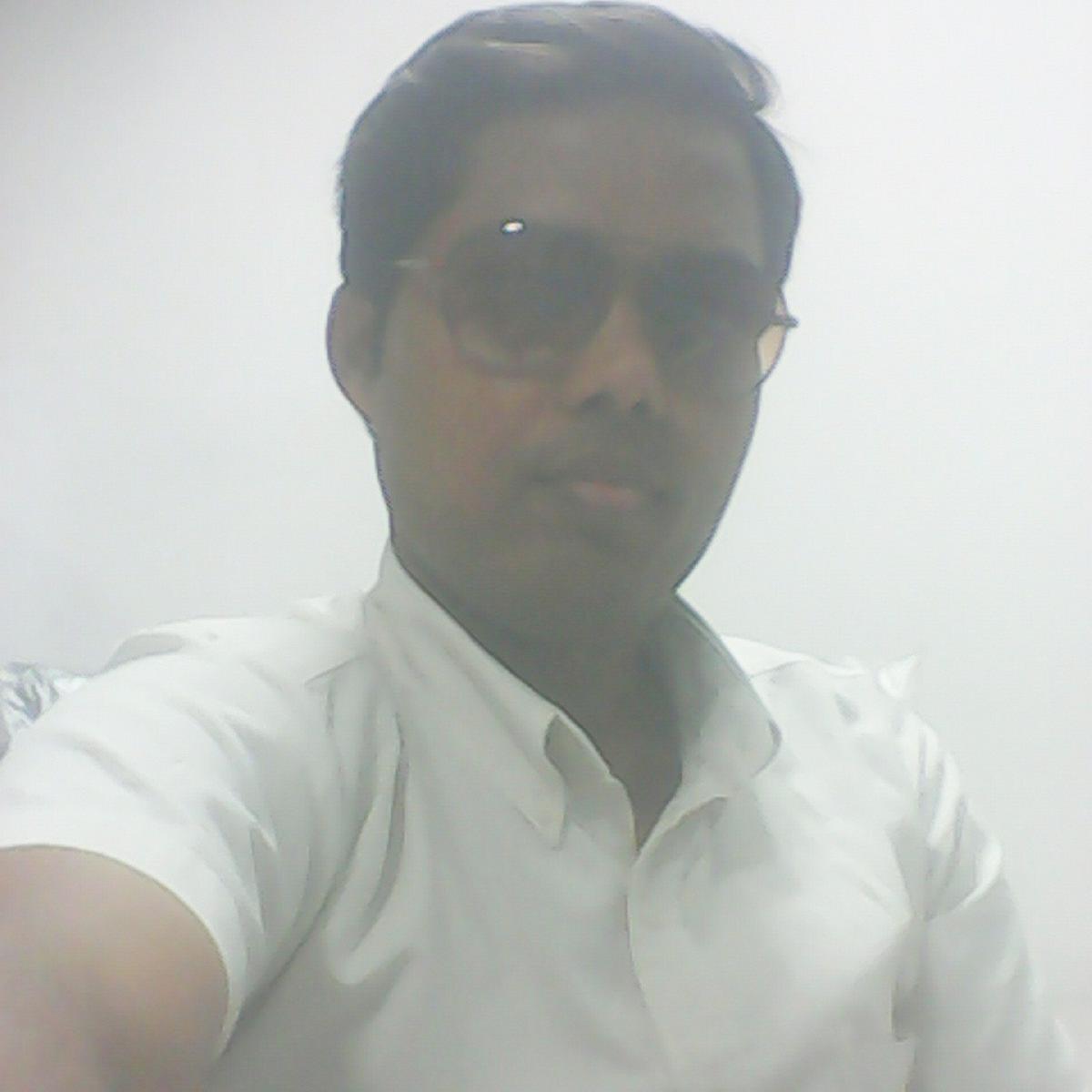 Neeraj Narvariya बस नाम ही काफी है 😀