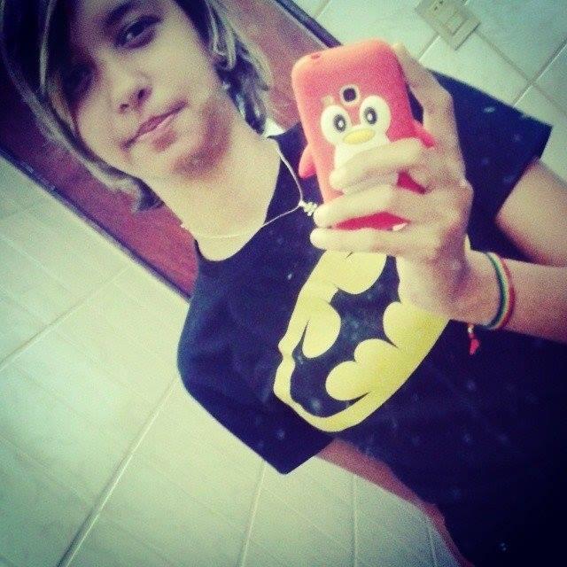 Menos salto alto, mas pés no chão.
