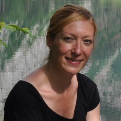 Profesora ELE en IE University. Formadora de profesores. Viajes. Fotografía. Cine.