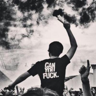 19. Manchester. Courteeners. 

Don't use twitter much.