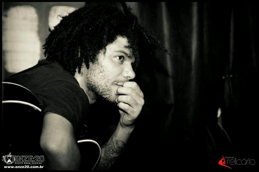 Conheci, ouvi, gostei, amei, viciei. Paixão a primeira vista. Fiz esse reggae pra você pra nunca mais se esquecer. ♬