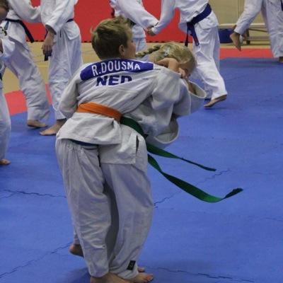 Mini Blog over de (top) sportcarriere van mijn kinderen. Meningen zijn gebaseerd op hoe ik als ouder tegen zaken aankijk. Pseudoniem @FreerkD
