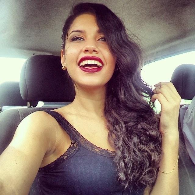 mariacarow's profile picture. 