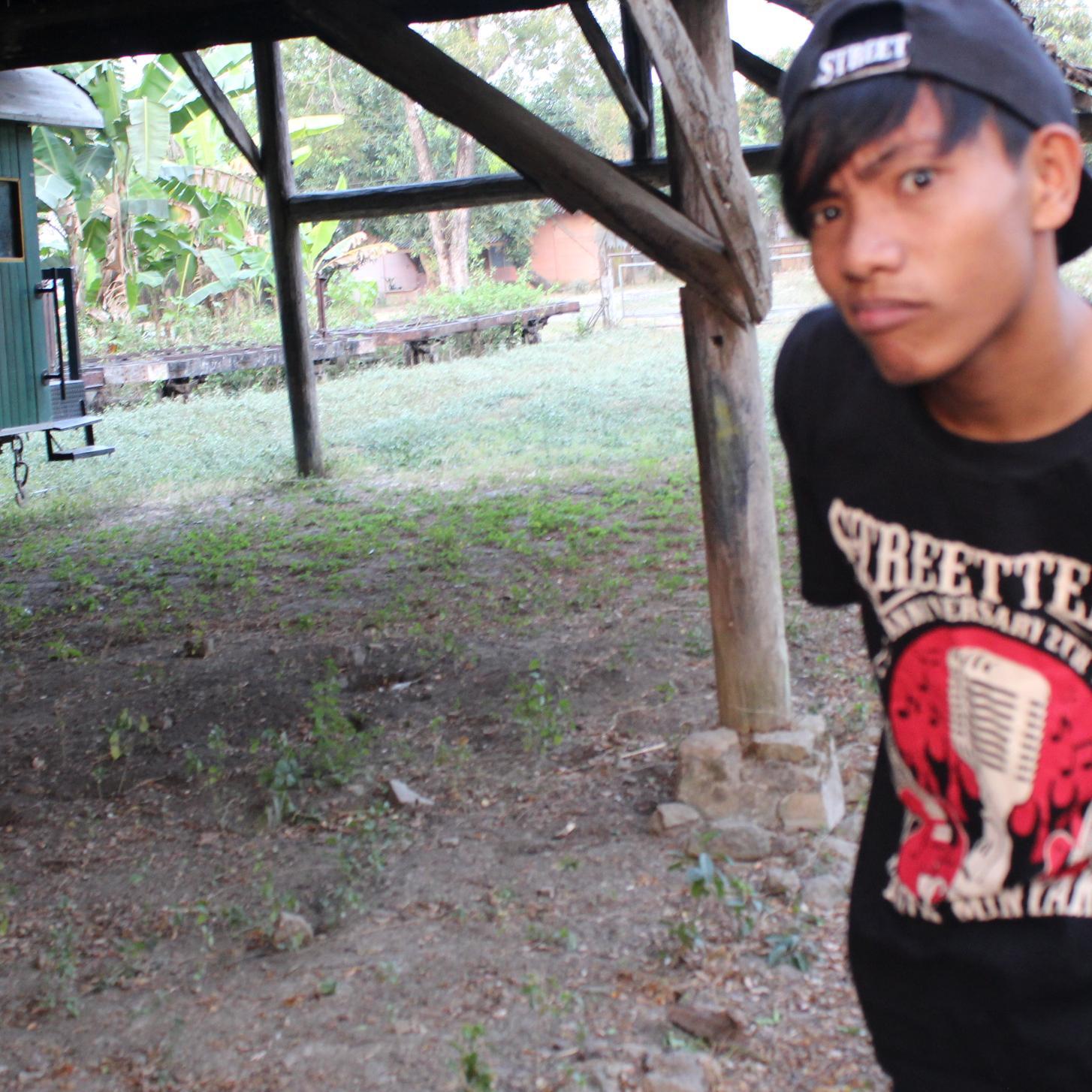Bassist Slowmotion Crew.. my pin 553a993a my hp 08973160320• FB: Alfateka Romadhon