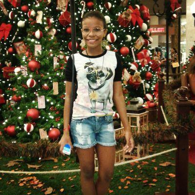 Pequena sonhadora *-*
Whats:8893-5666
Snap:uau_mozinha